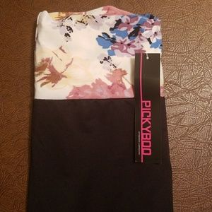 NWT floral high waisted yoga pants/leggings